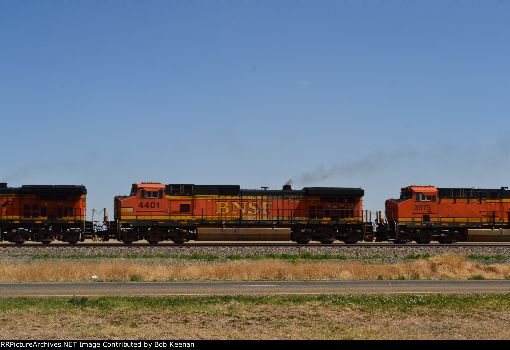 BNSF 4401